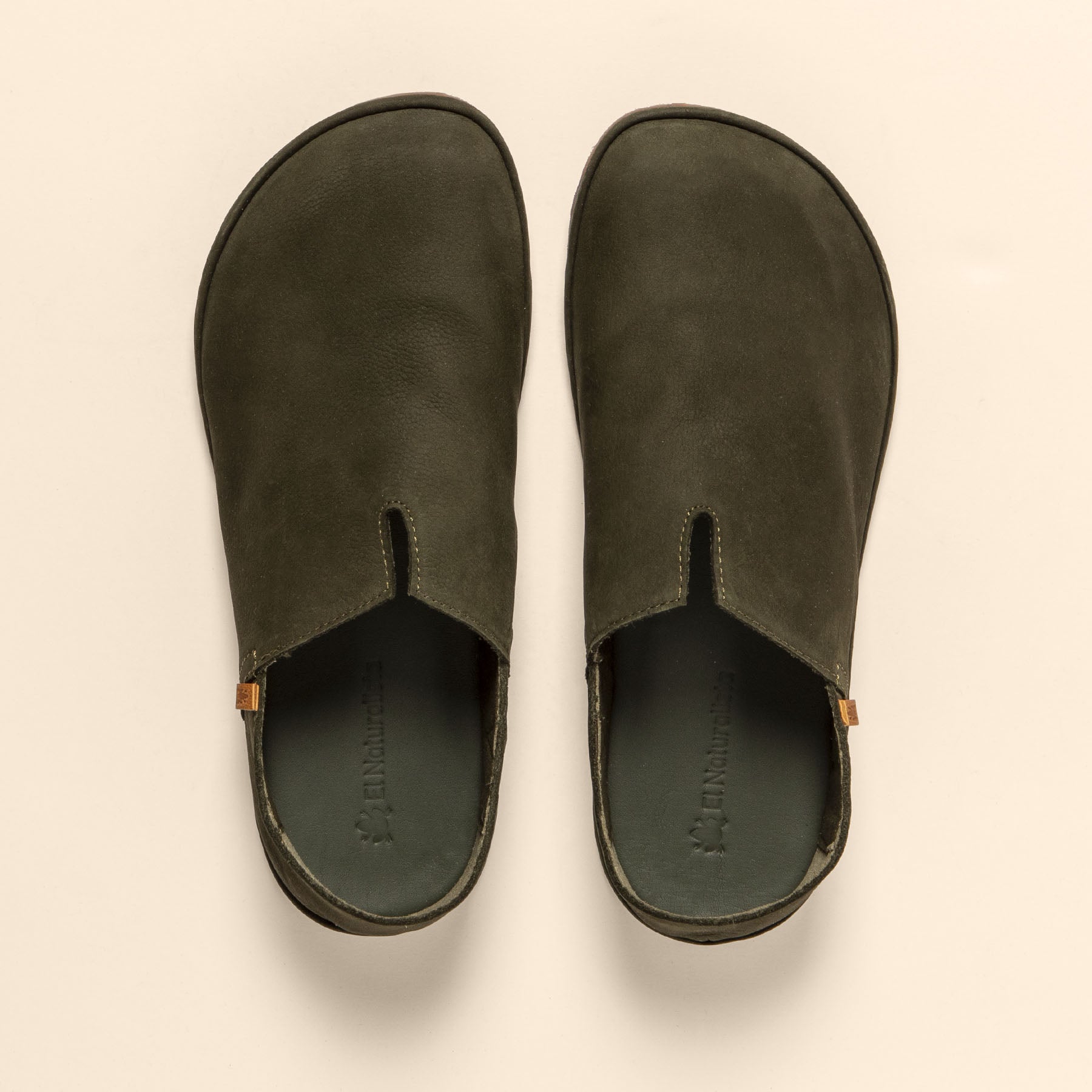 gid://shopify/Product/15700426555724_4