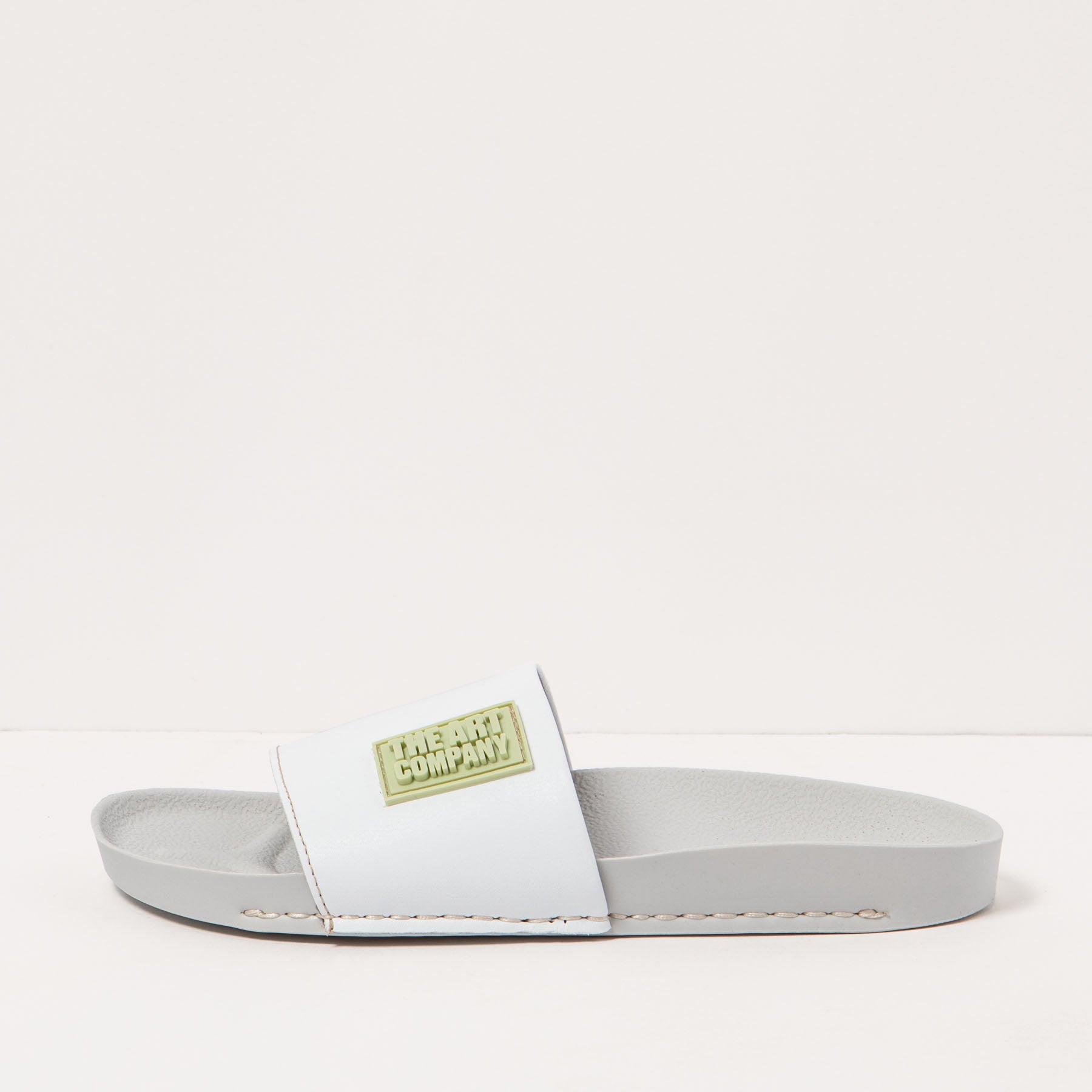 gid://shopify/Product/15693622444364_1