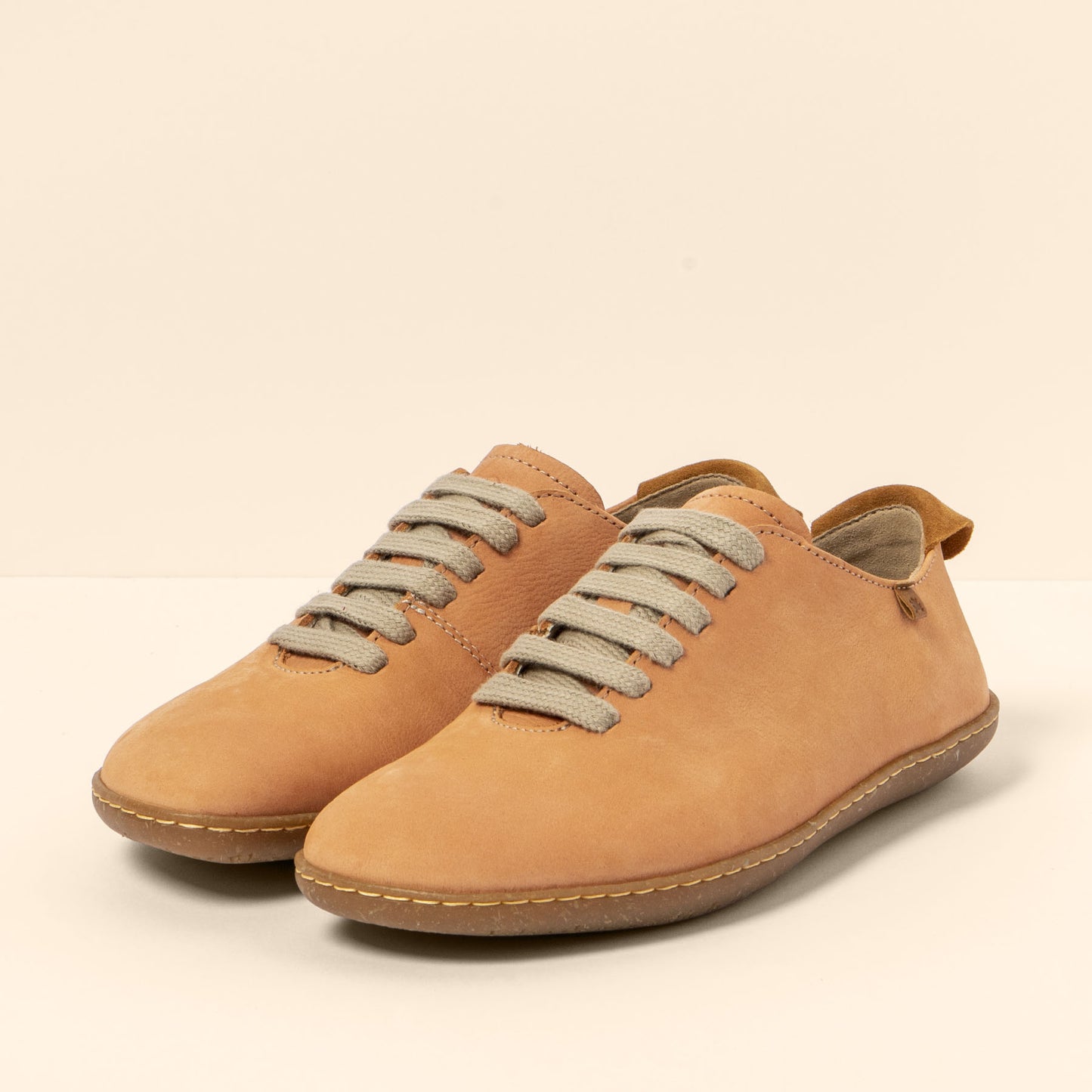 gid://shopify/Product/15700226965836_5