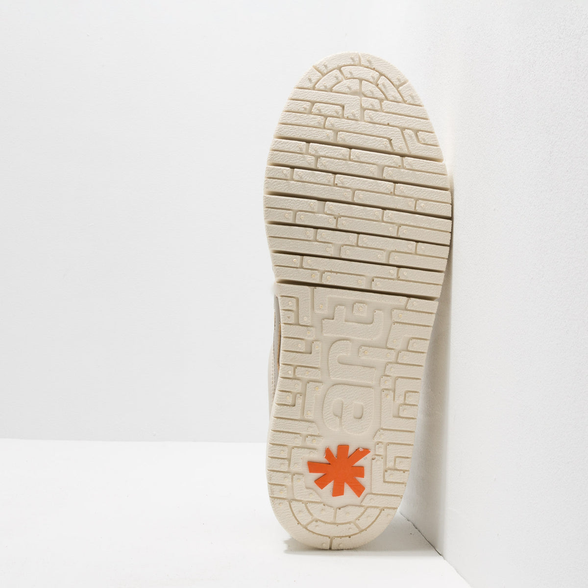 gid://shopify/Product/16171452465484_6