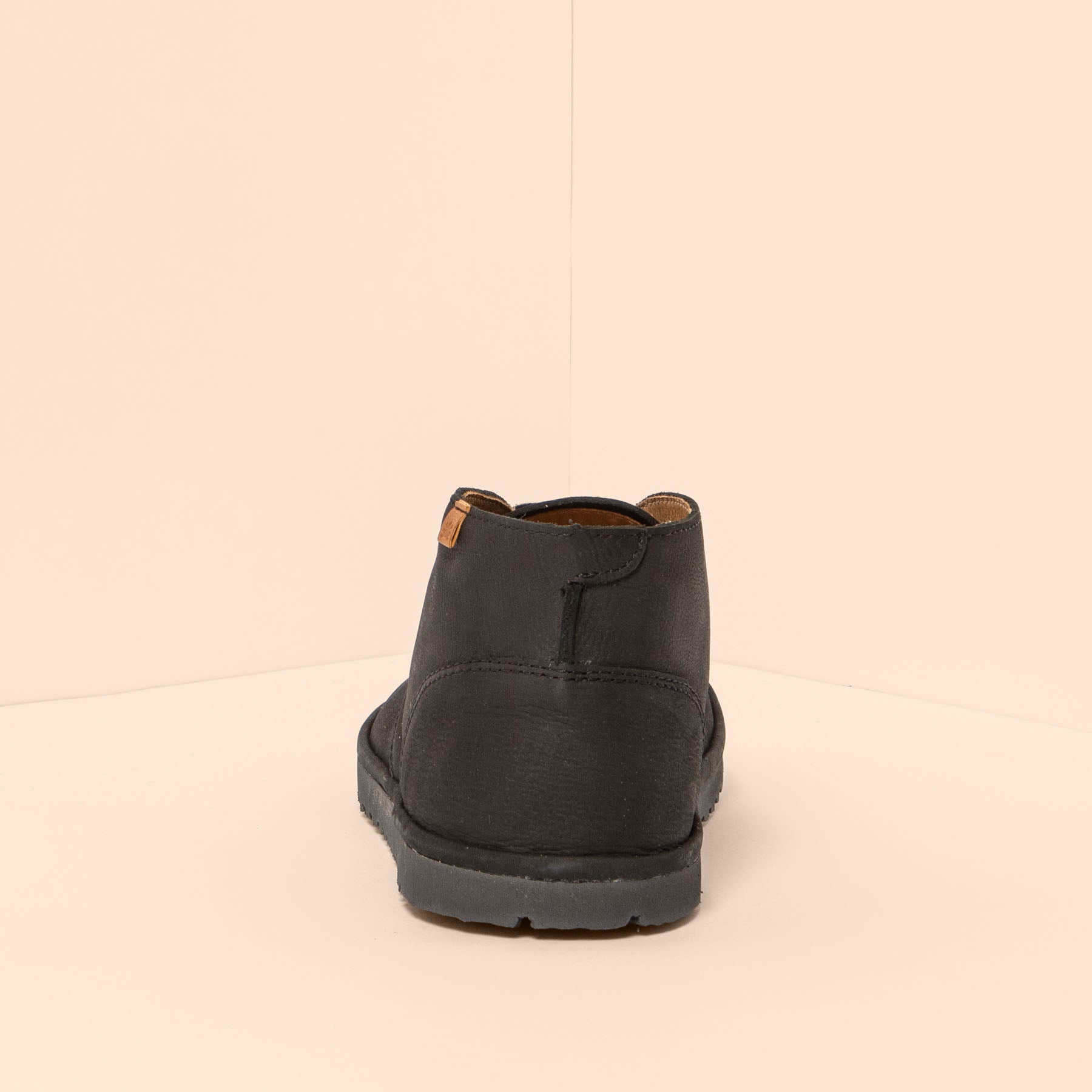 gid://shopify/Product/15700757774668_5