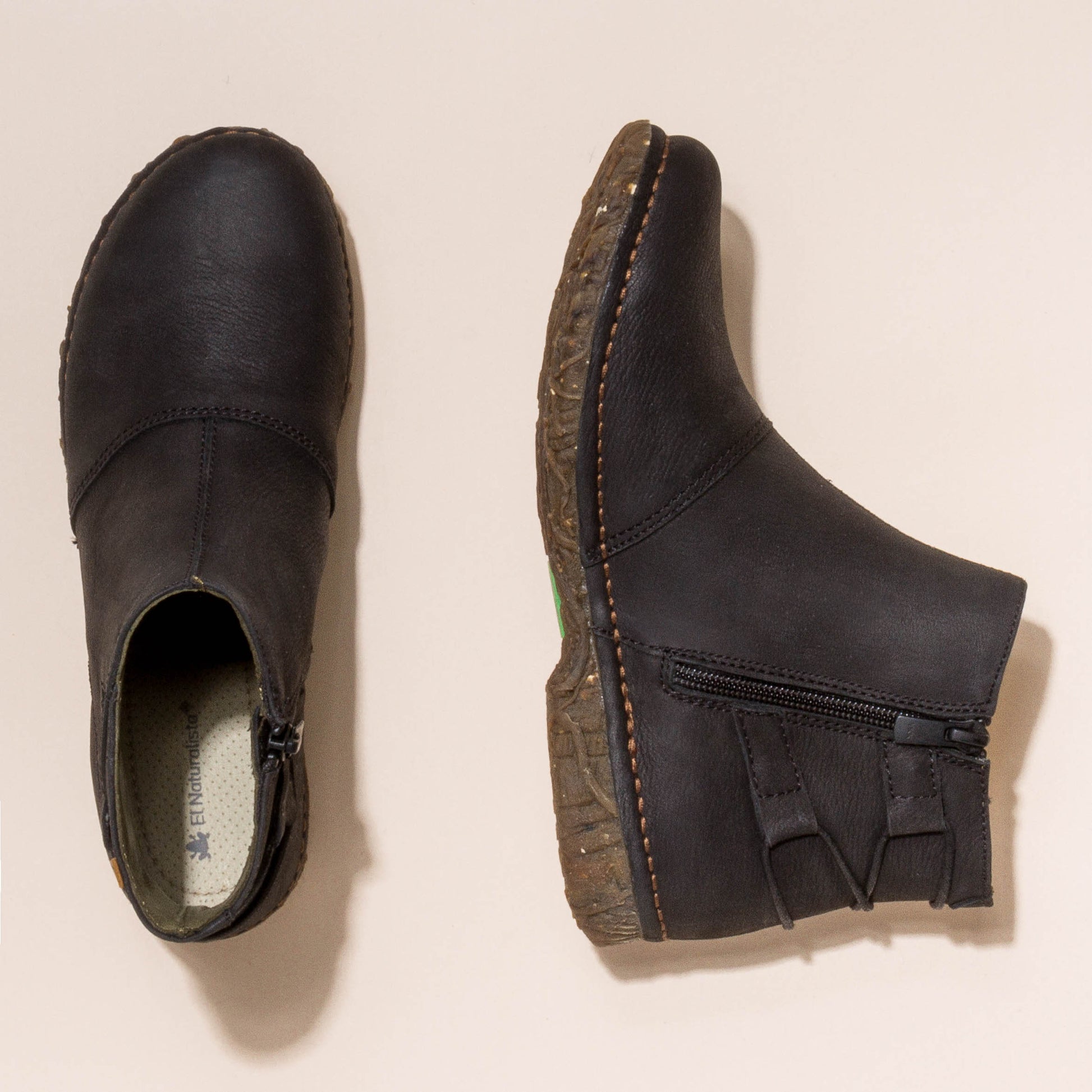 gid://shopify/Product/15700267827532_8