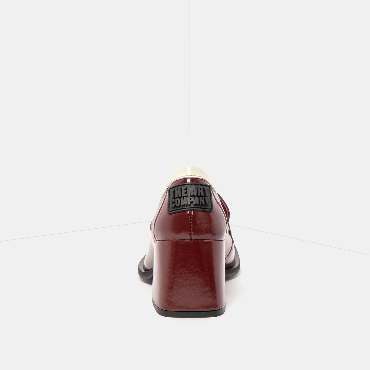 gid://shopify/Product/16172956418380_5
