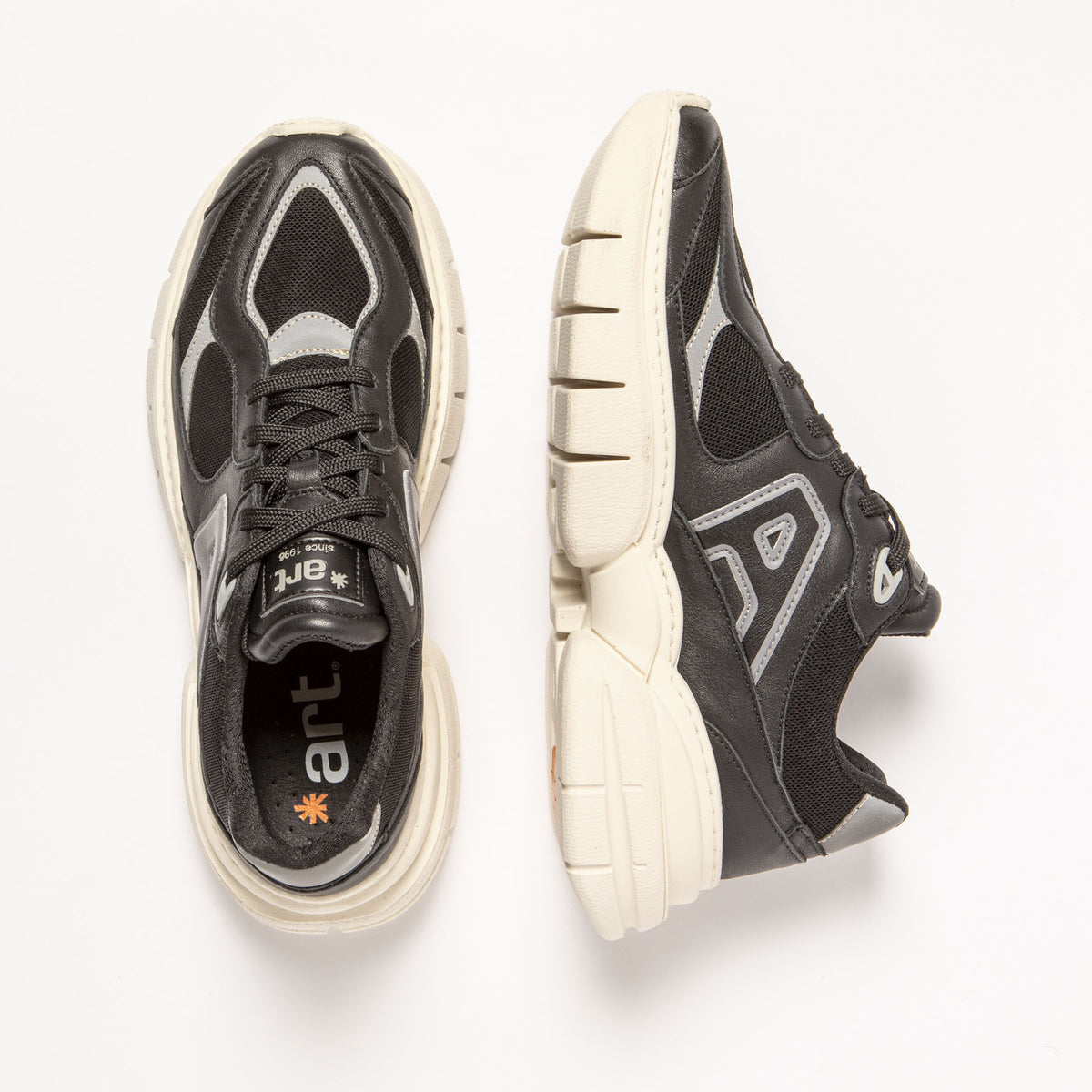 gid://shopify/Product/16171389845836_7