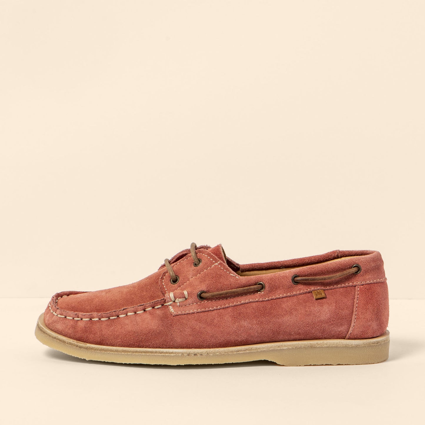 gid://shopify/Product/15700183548236_1