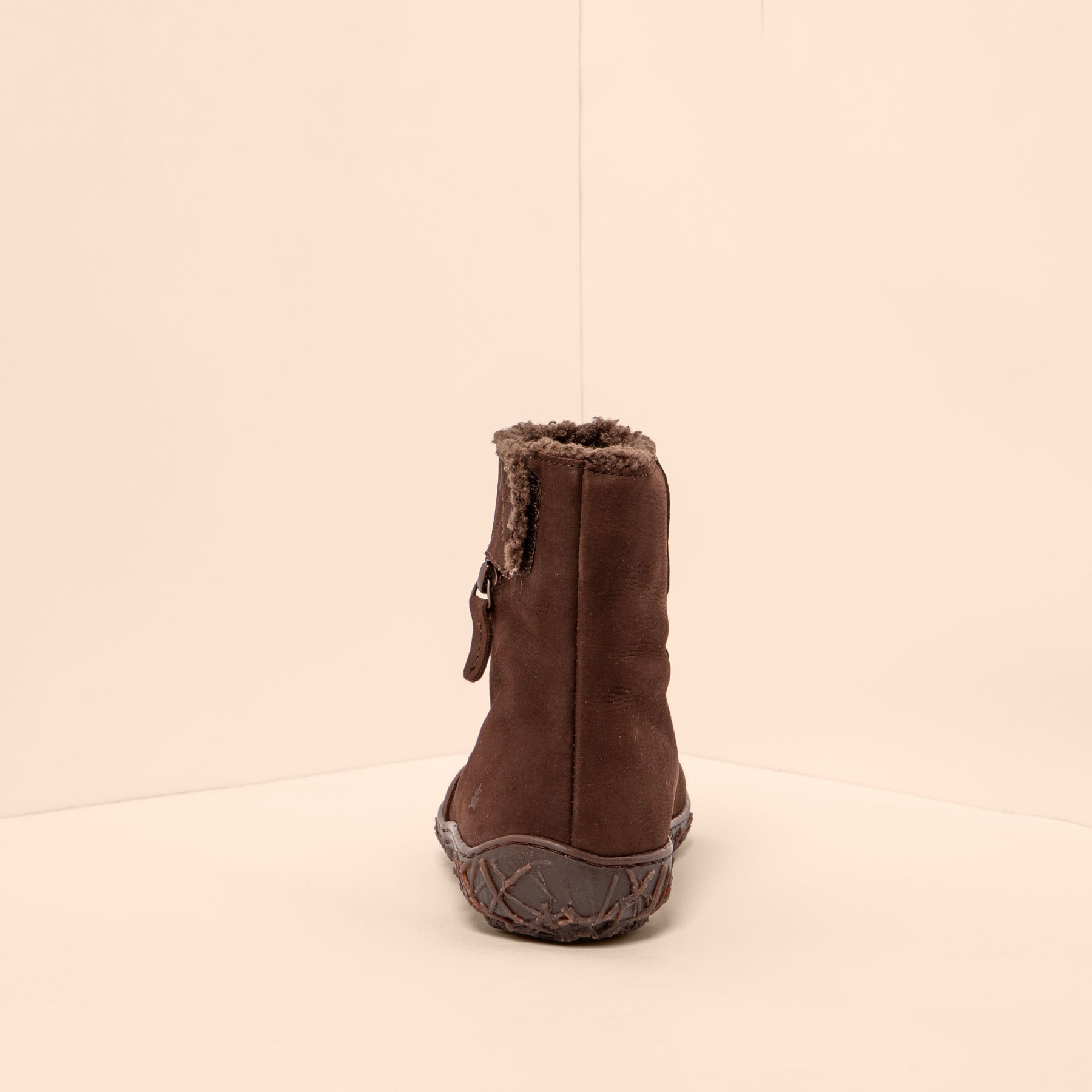 gid://shopify/Product/15700803813708_5