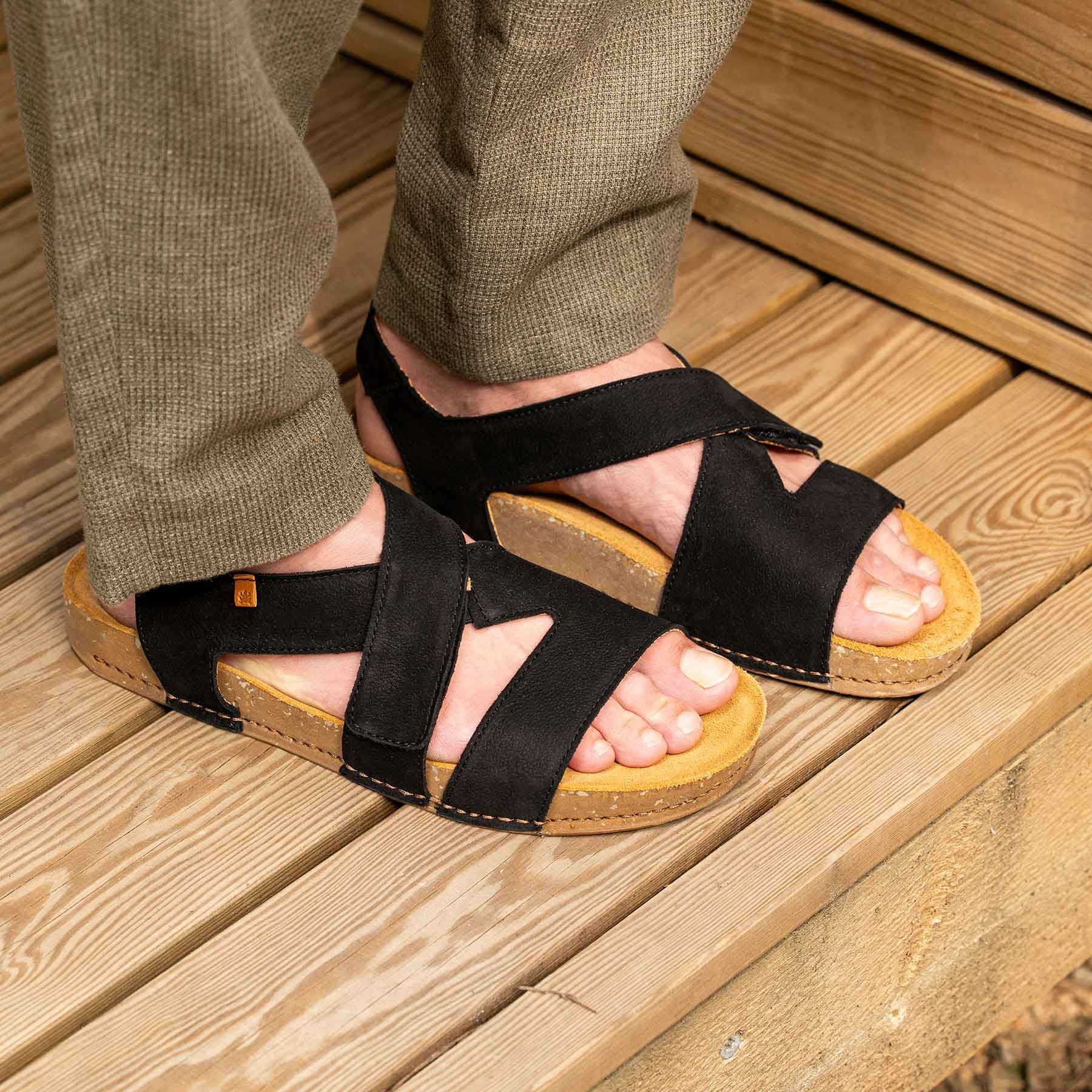 gid://shopify/Product/15700499071308_6