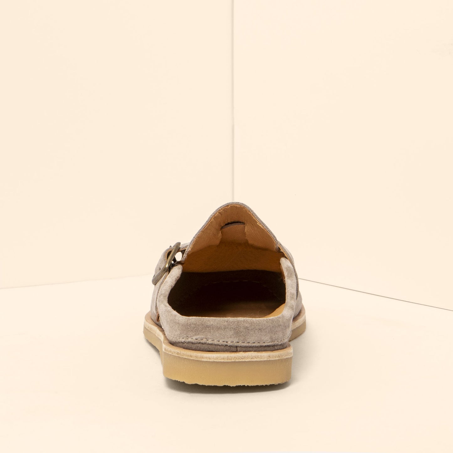 gid://shopify/Product/15791932408140_5