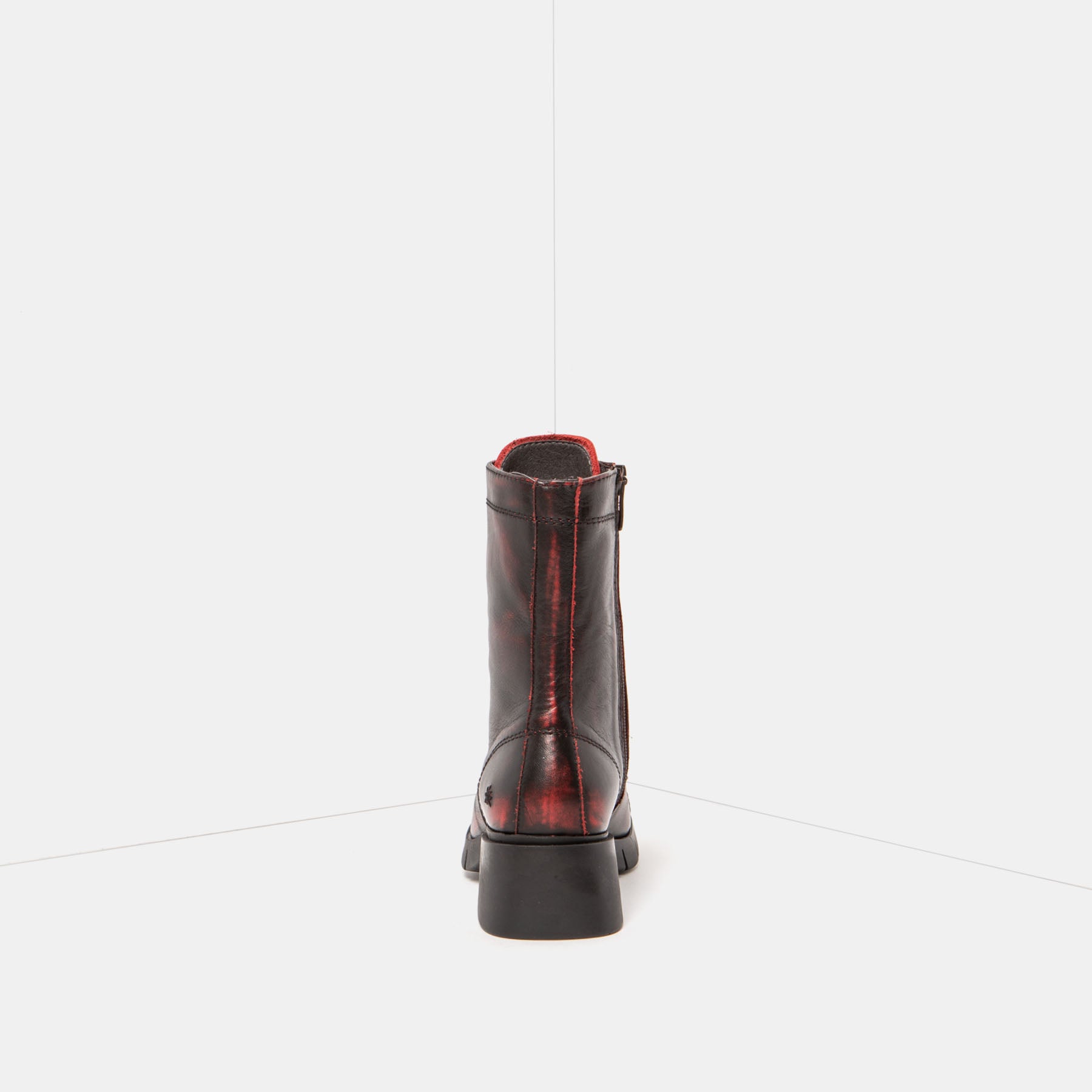 gid://shopify/Product/15693849198924_5