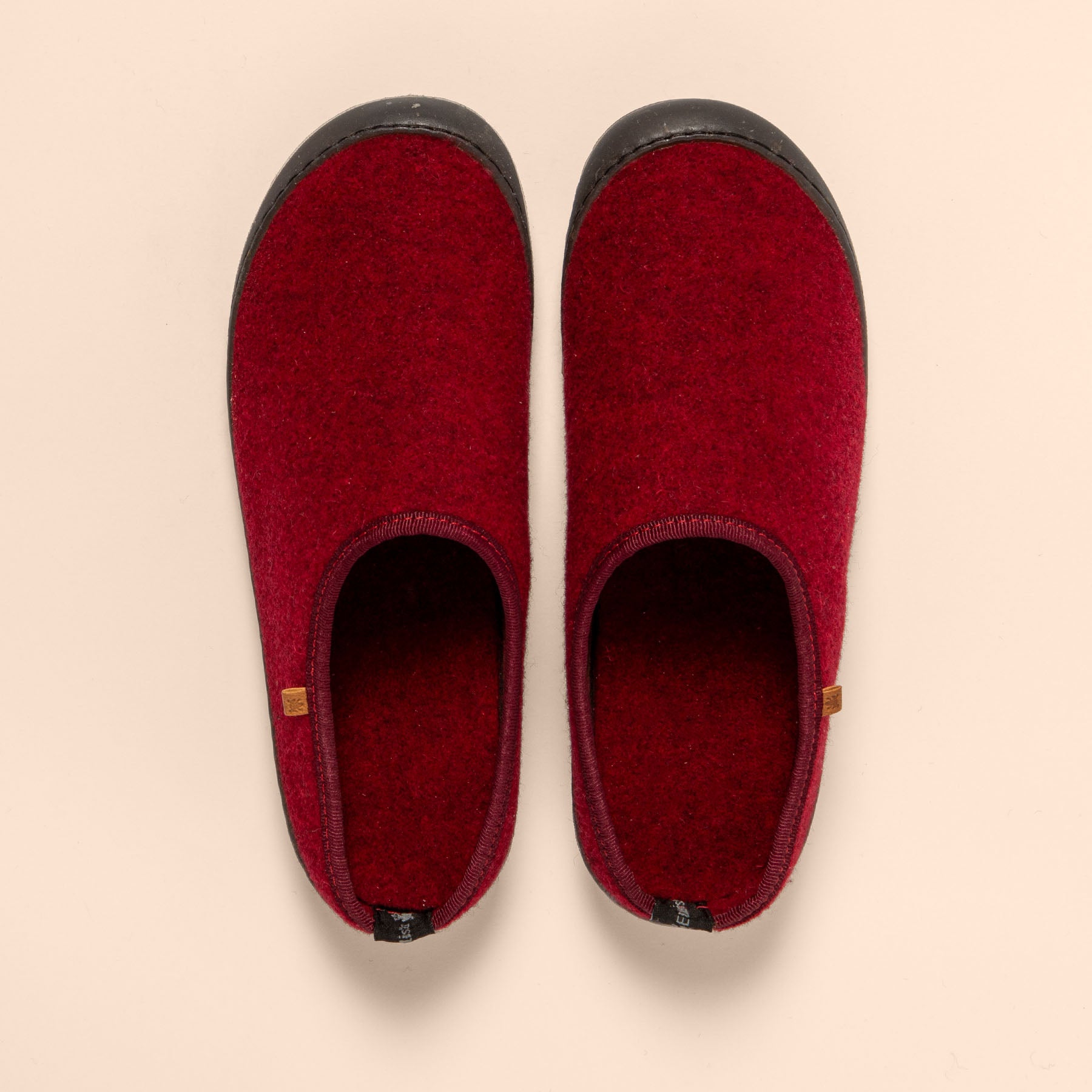 gid://shopify/Product/15700908441932_4
