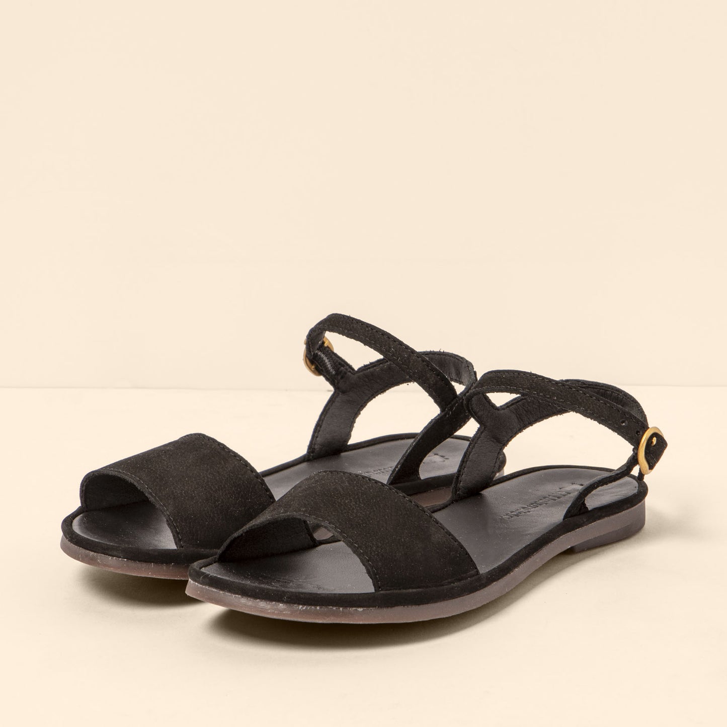 gid://shopify/Product/15700461453644_2