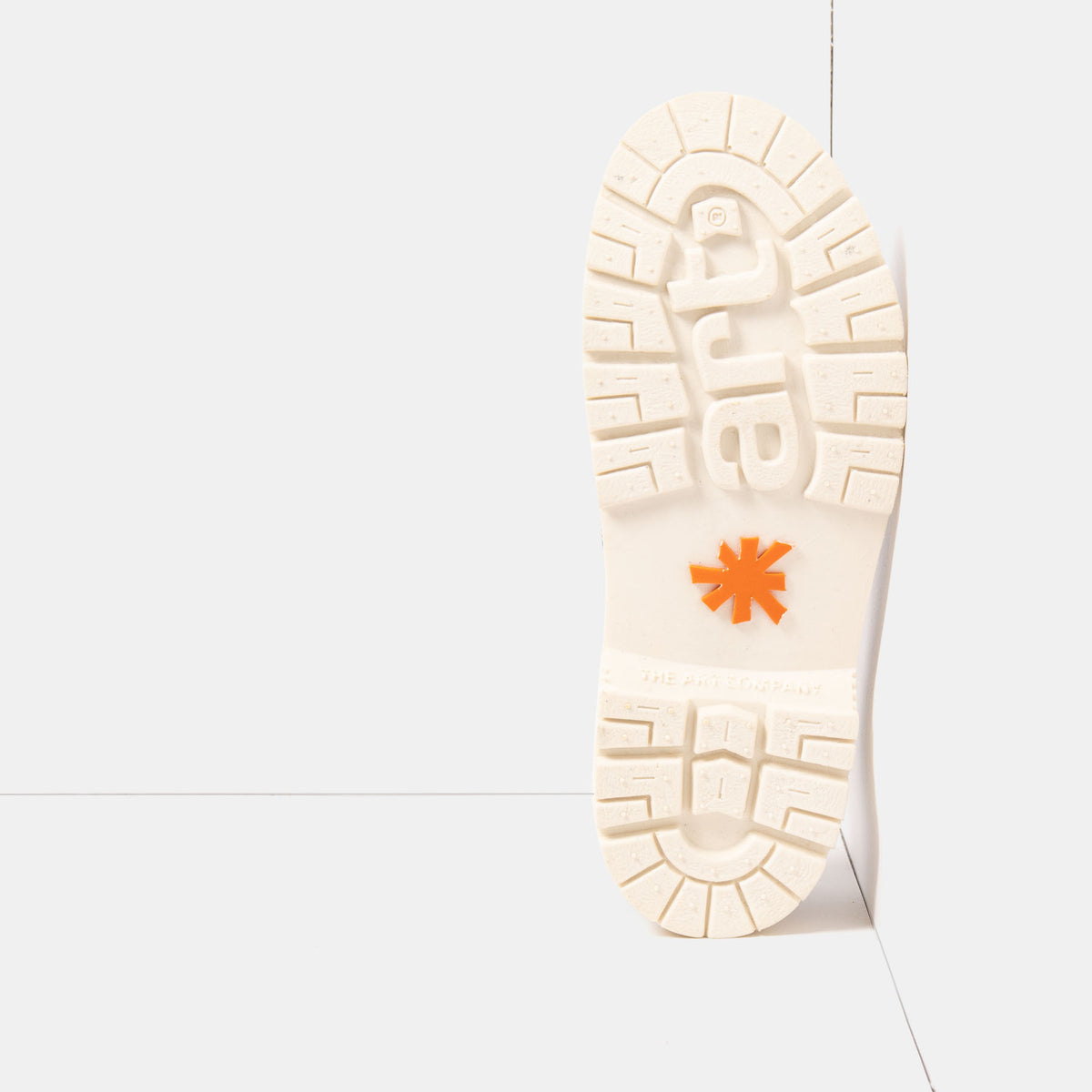gid://shopify/Product/16172993085772_3