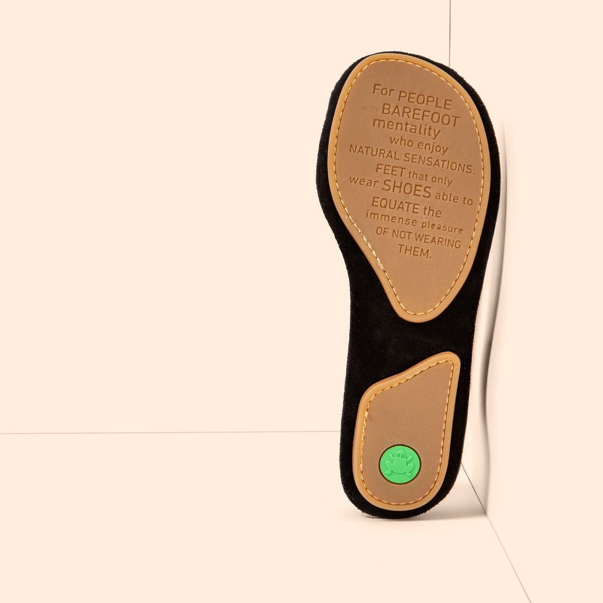 gid://shopify/Product/16124786999628_3