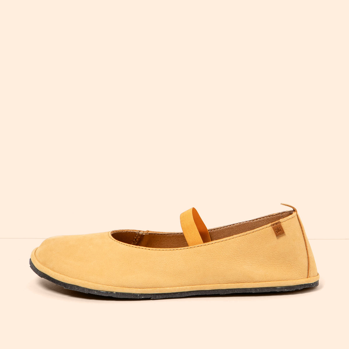 gid://shopify/Product/16124707242316_1