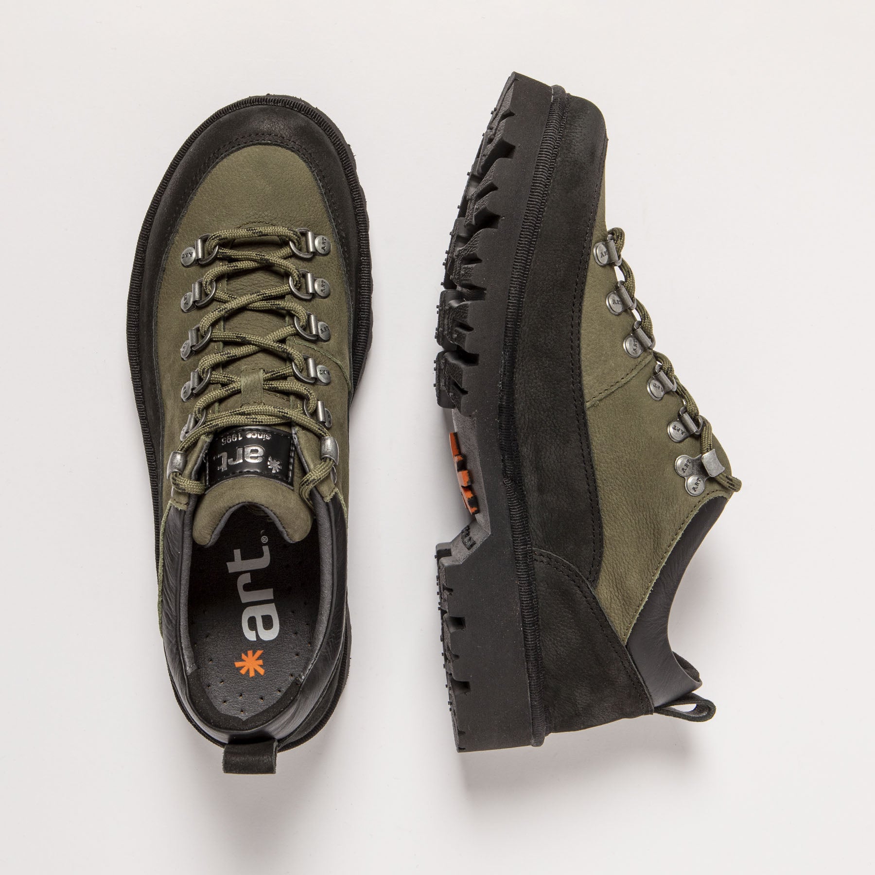 gid://shopify/Product/15785717629260_7