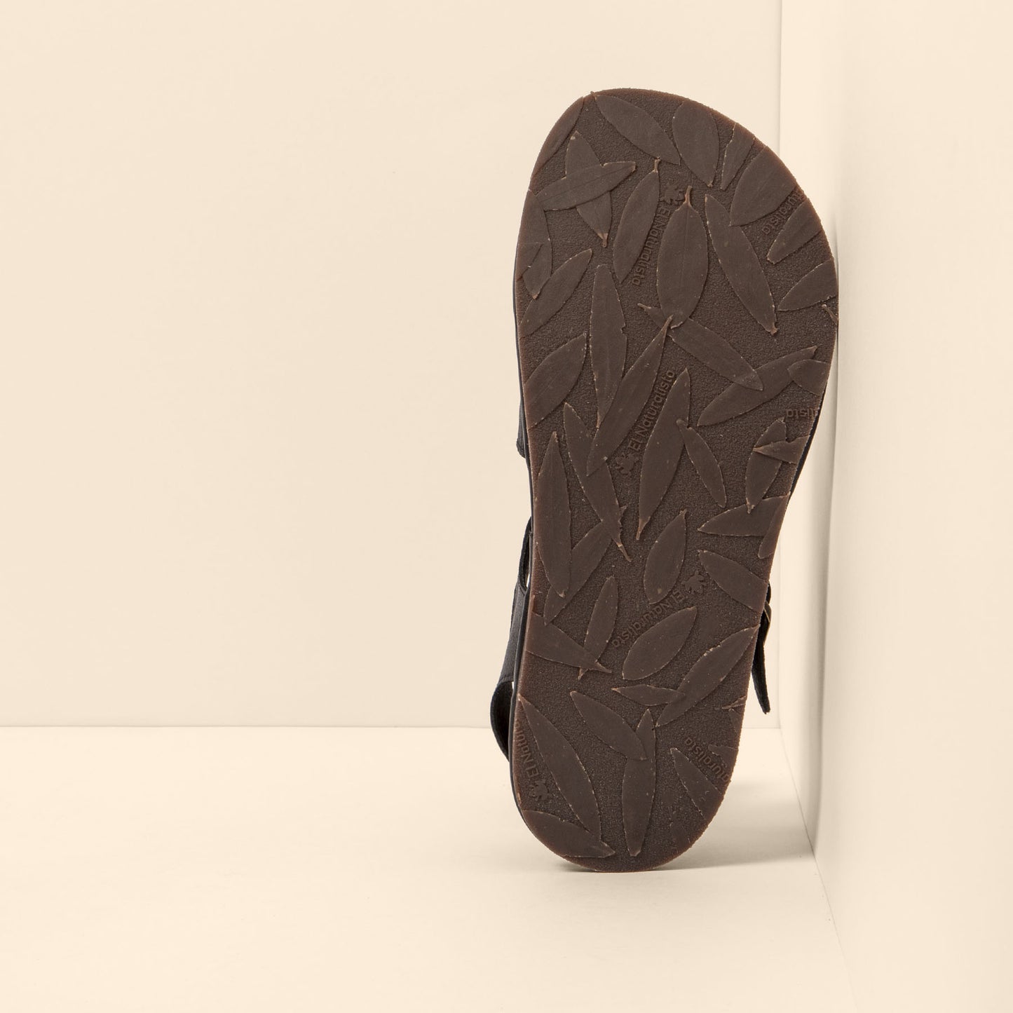 gid://shopify/Product/15700434420044_3