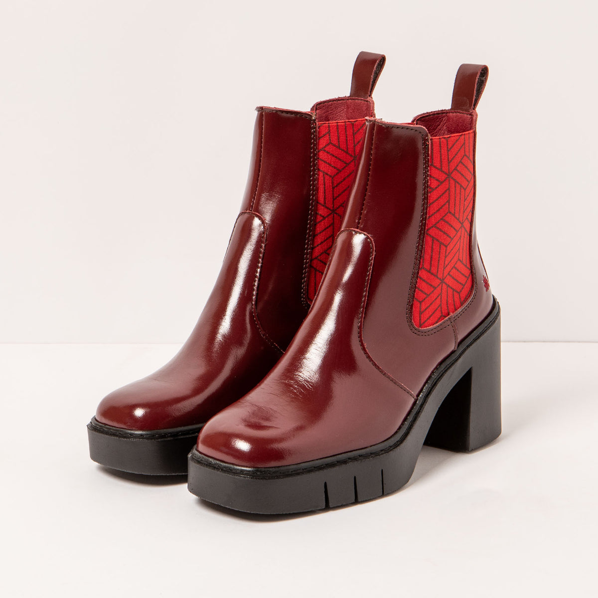 gid://shopify/Product/16172826624332_2