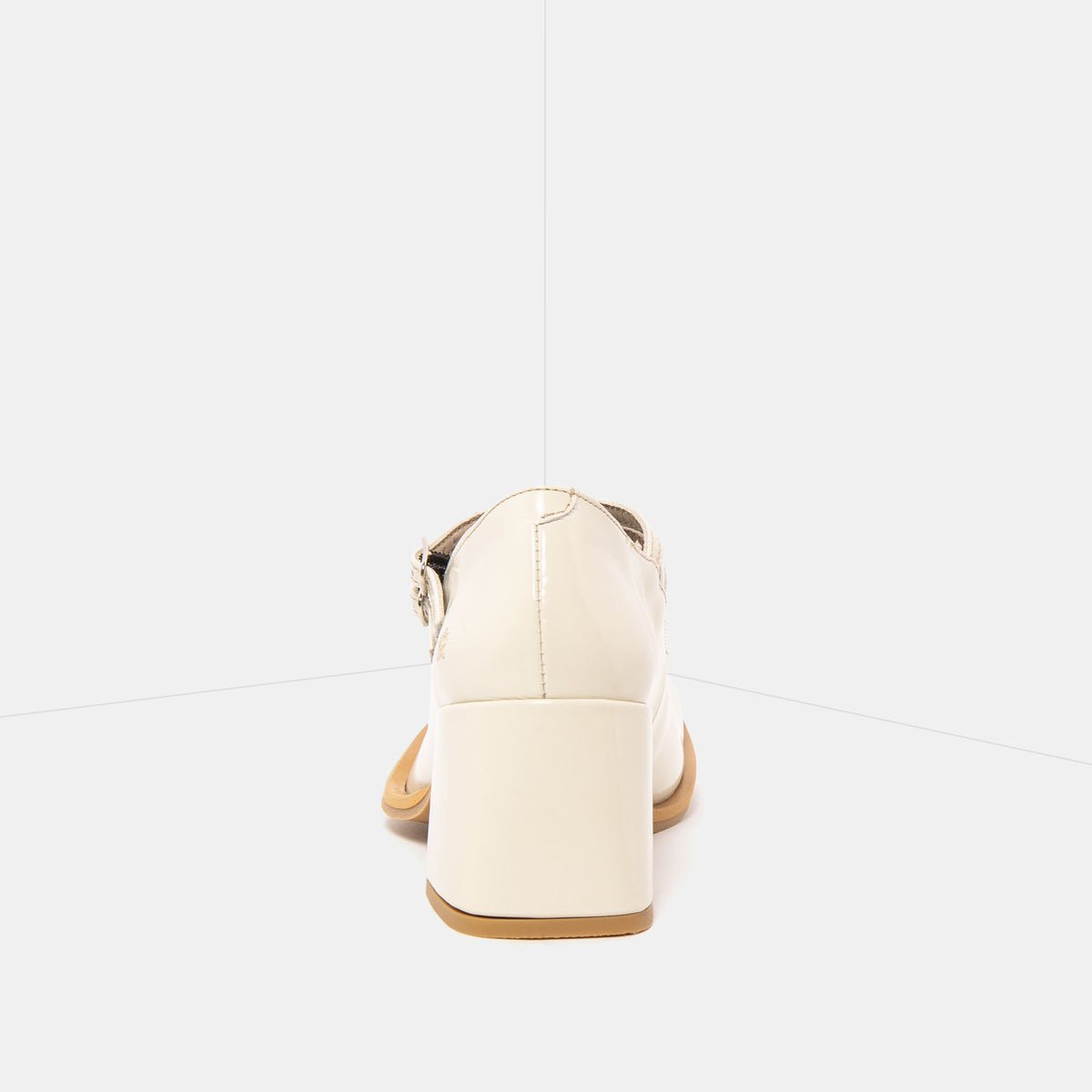 gid://shopify/Product/16172955107660_5