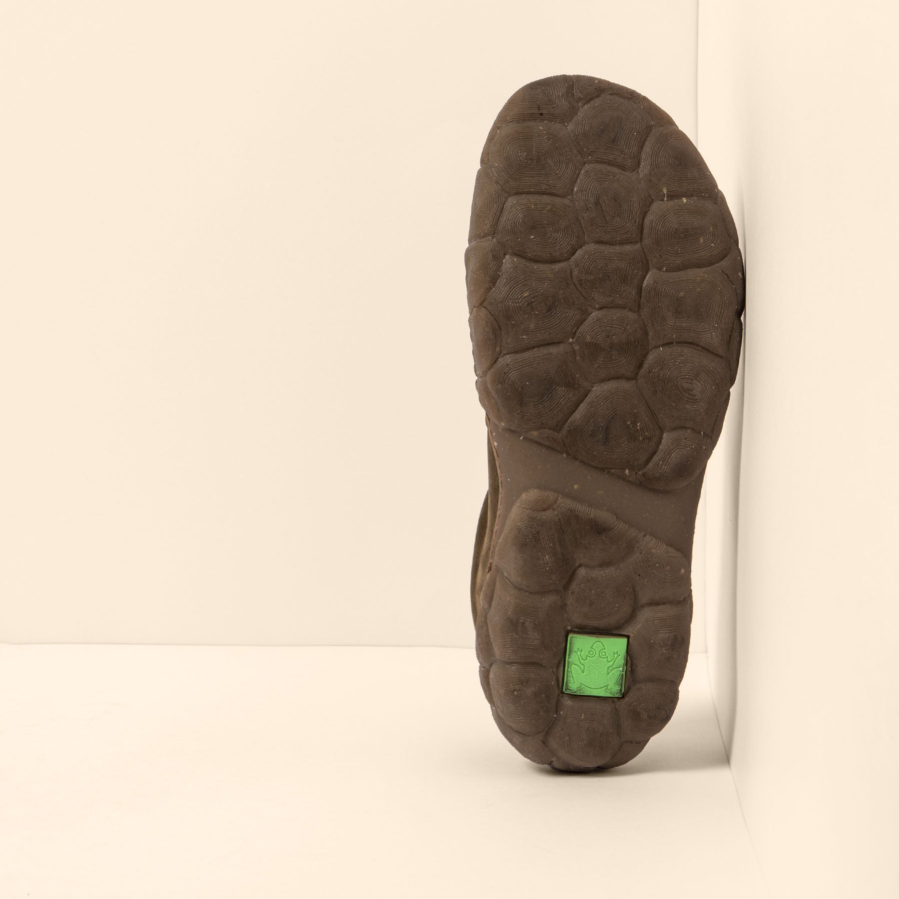 gid://shopify/Product/15791485321548_6