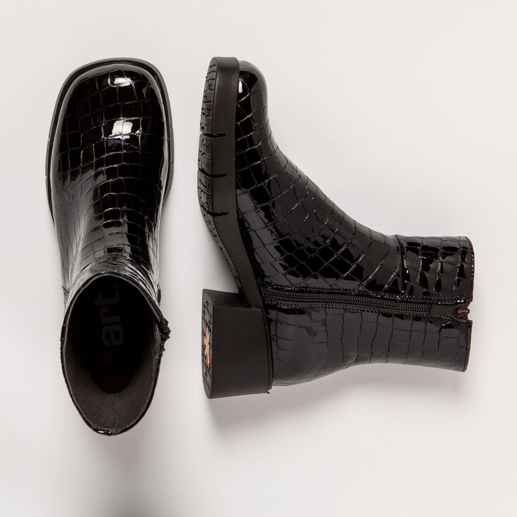 gid://shopify/Product/15693794804044_4