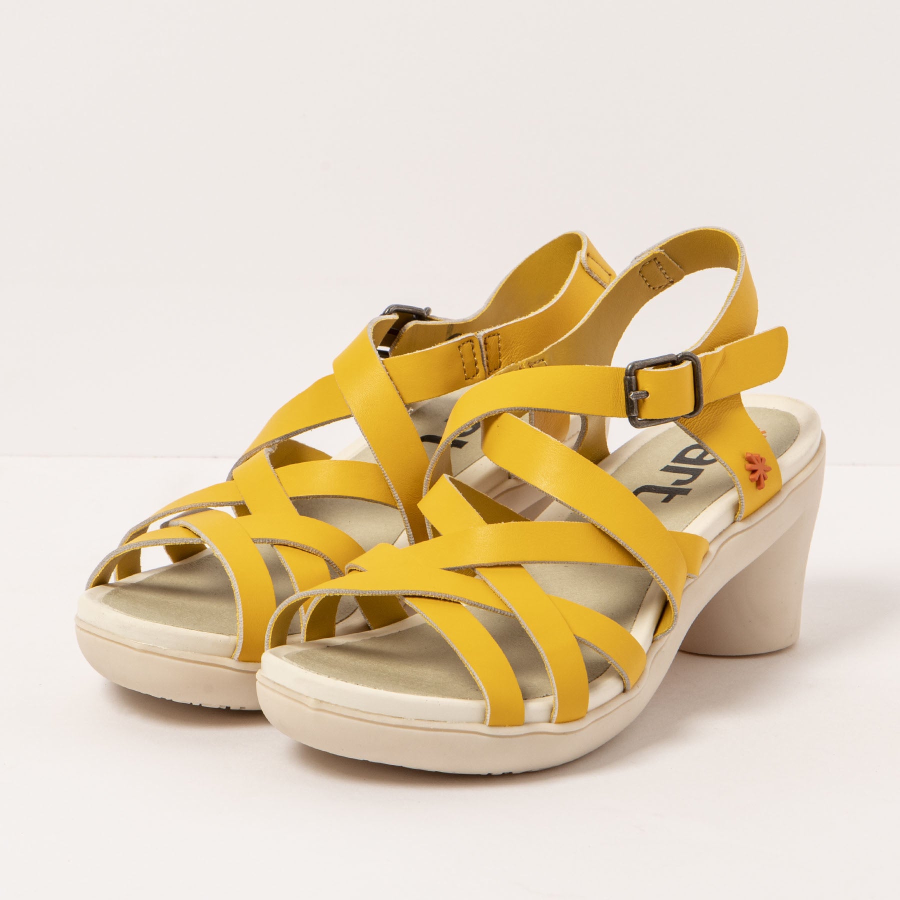 gid://shopify/Product/15785715433804_5