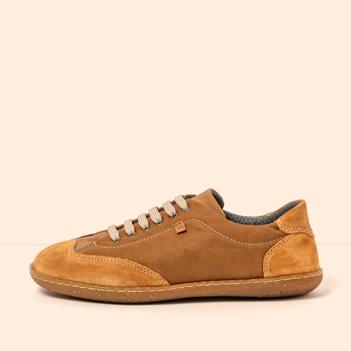 gid://shopify/Product/16124682862924_1