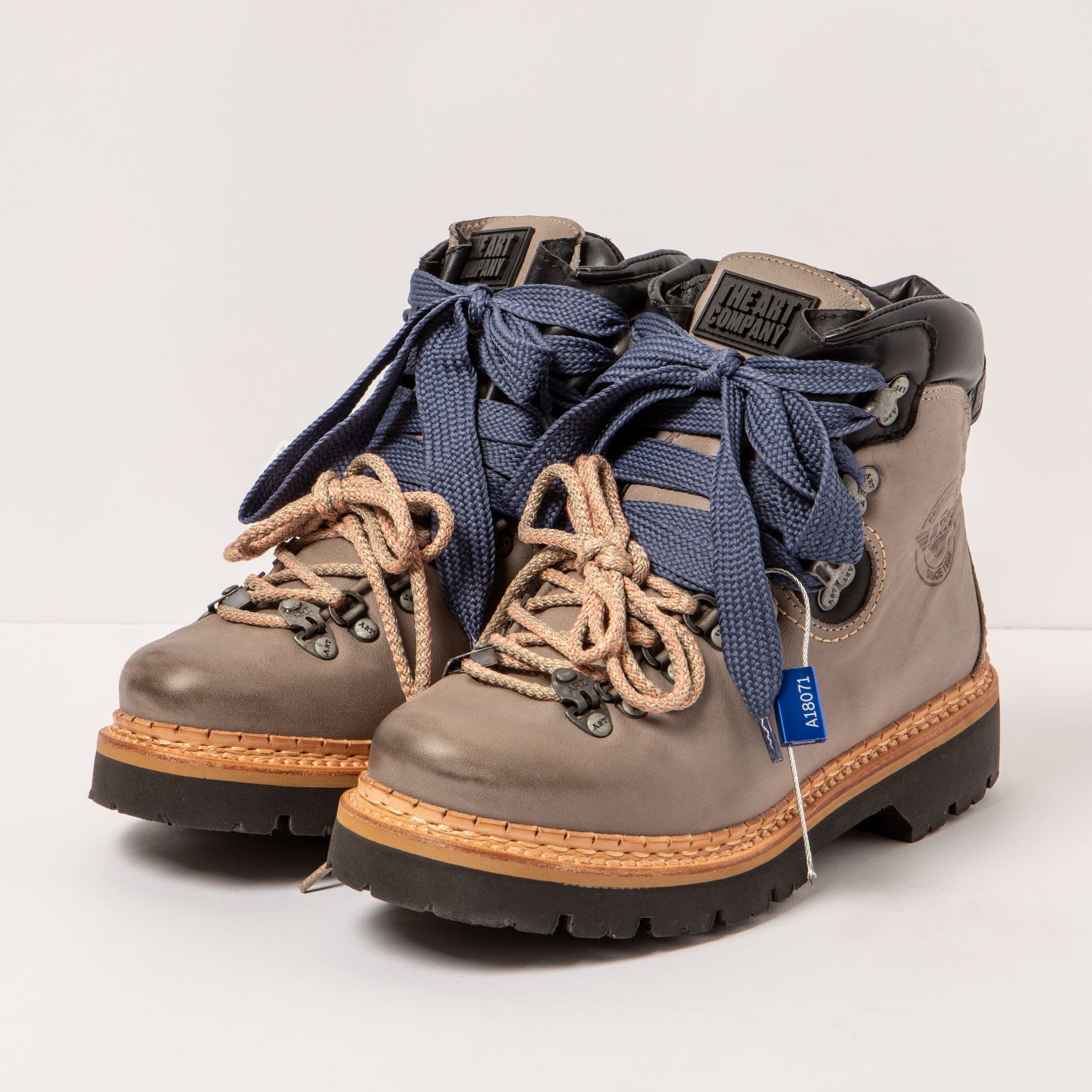 gid://shopify/Product/15693646954828_2