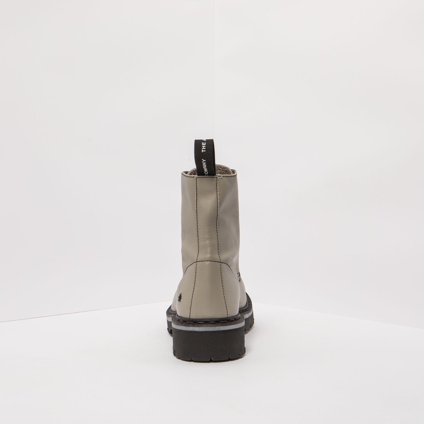 gid://shopify/Product/15785679061324_5