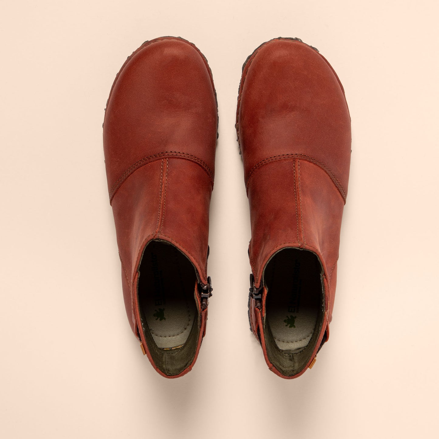 gid://shopify/Product/15700904968524_4