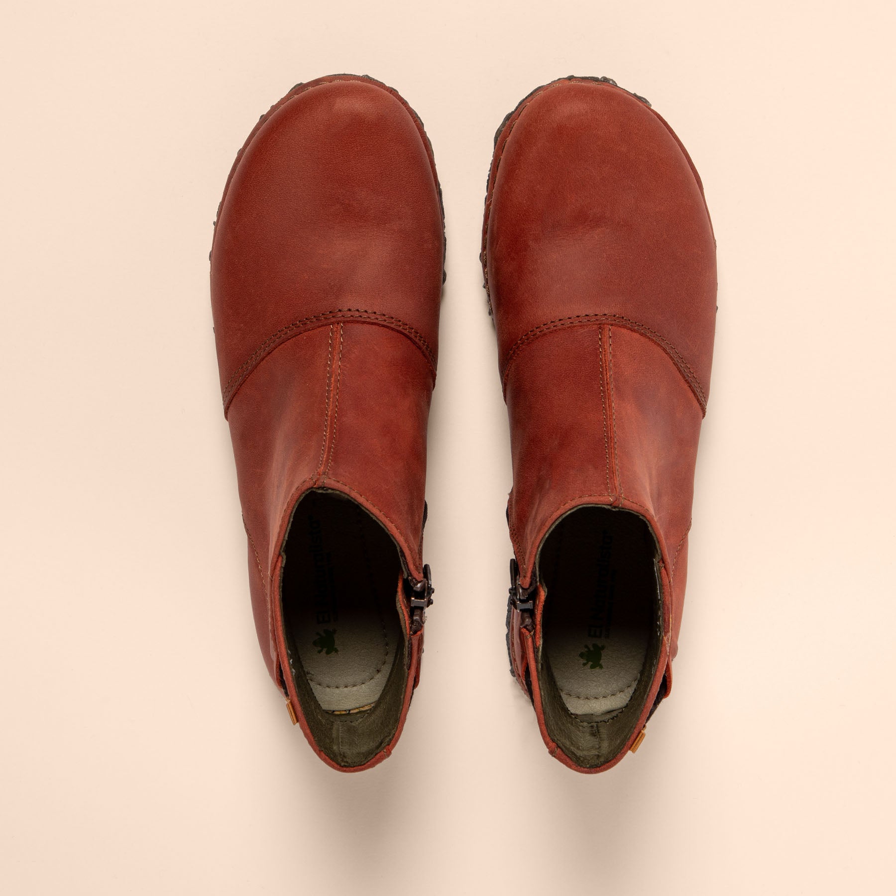 gid://shopify/Product/15700904968524_4