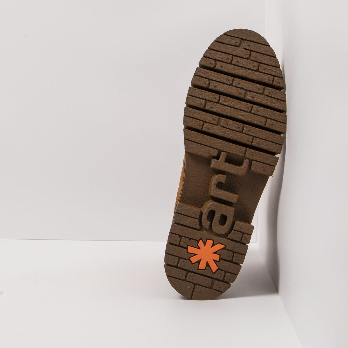 gid://shopify/Product/16171680301388_3