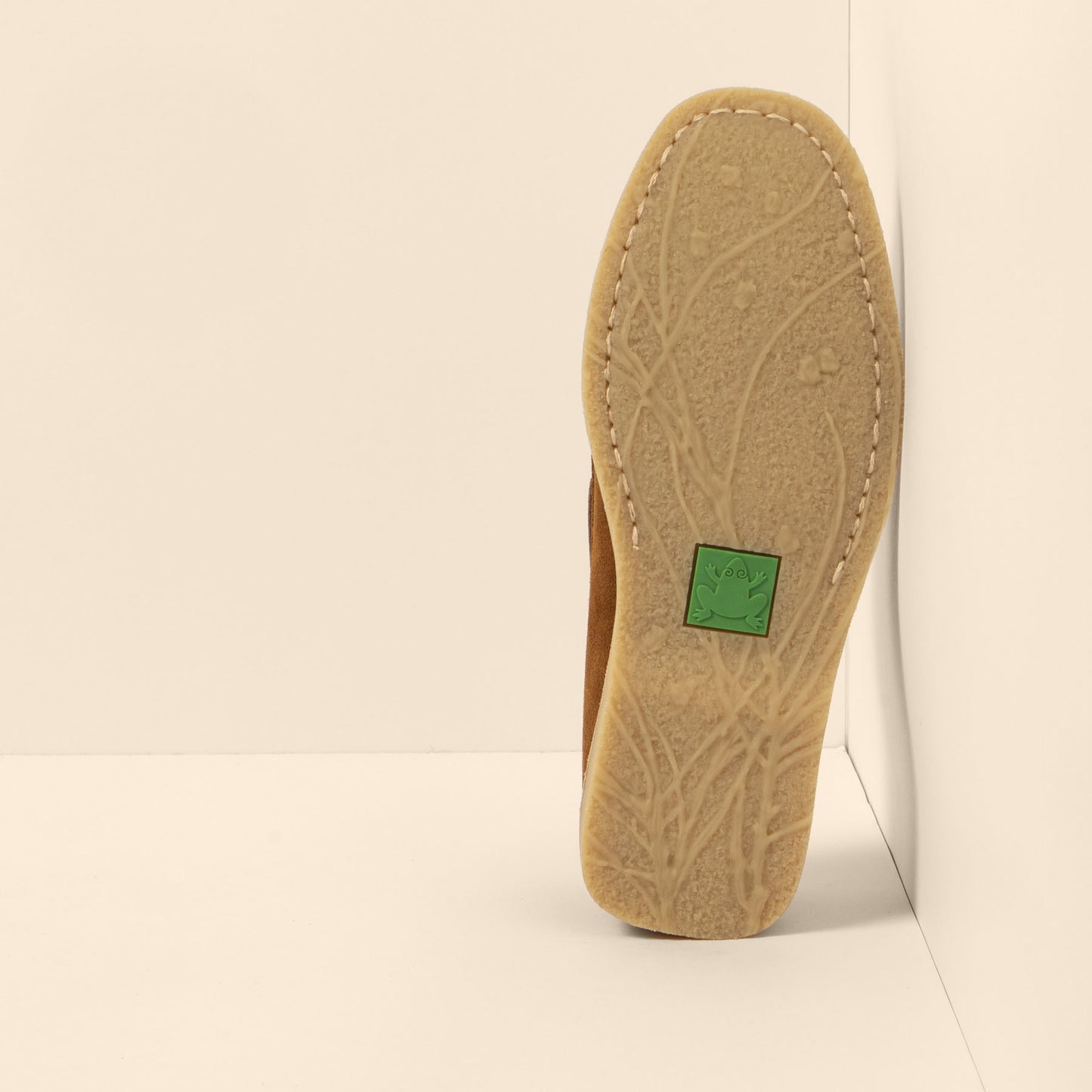 gid://shopify/Product/15700180500812_3