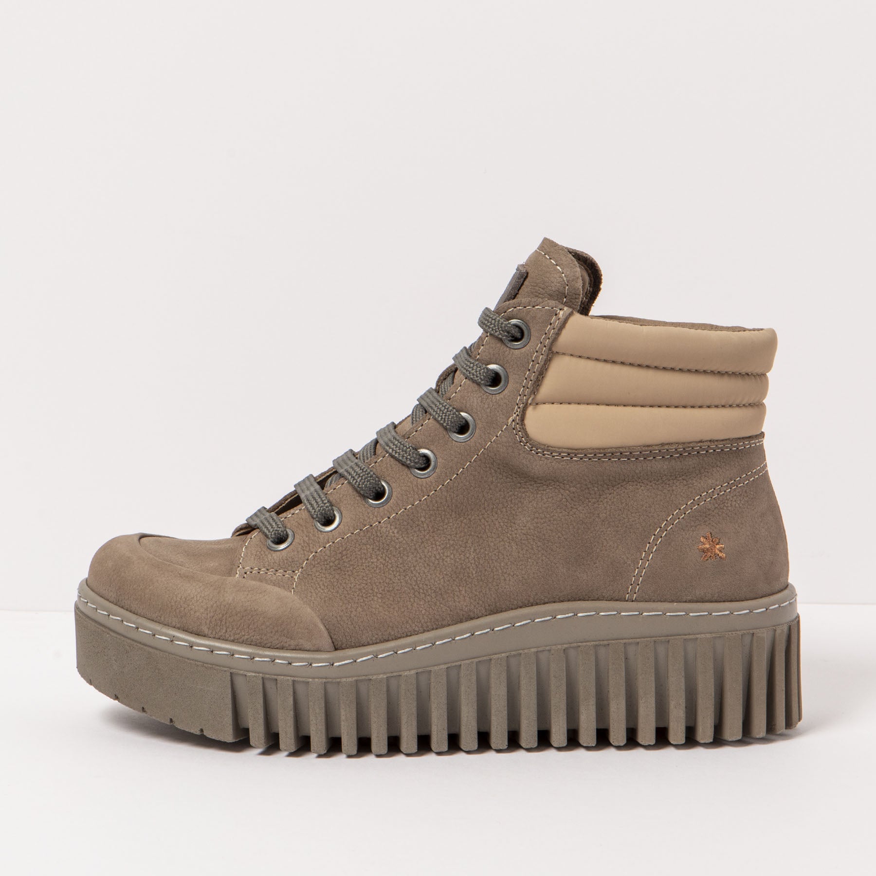 gid://shopify/Product/15785724805452_4