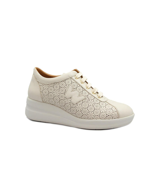 gid://shopify/Product/15738674381132_1