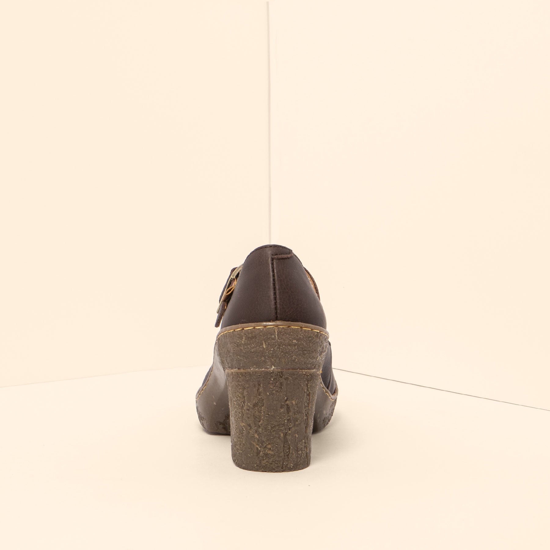 gid://shopify/Product/15699968000332_5