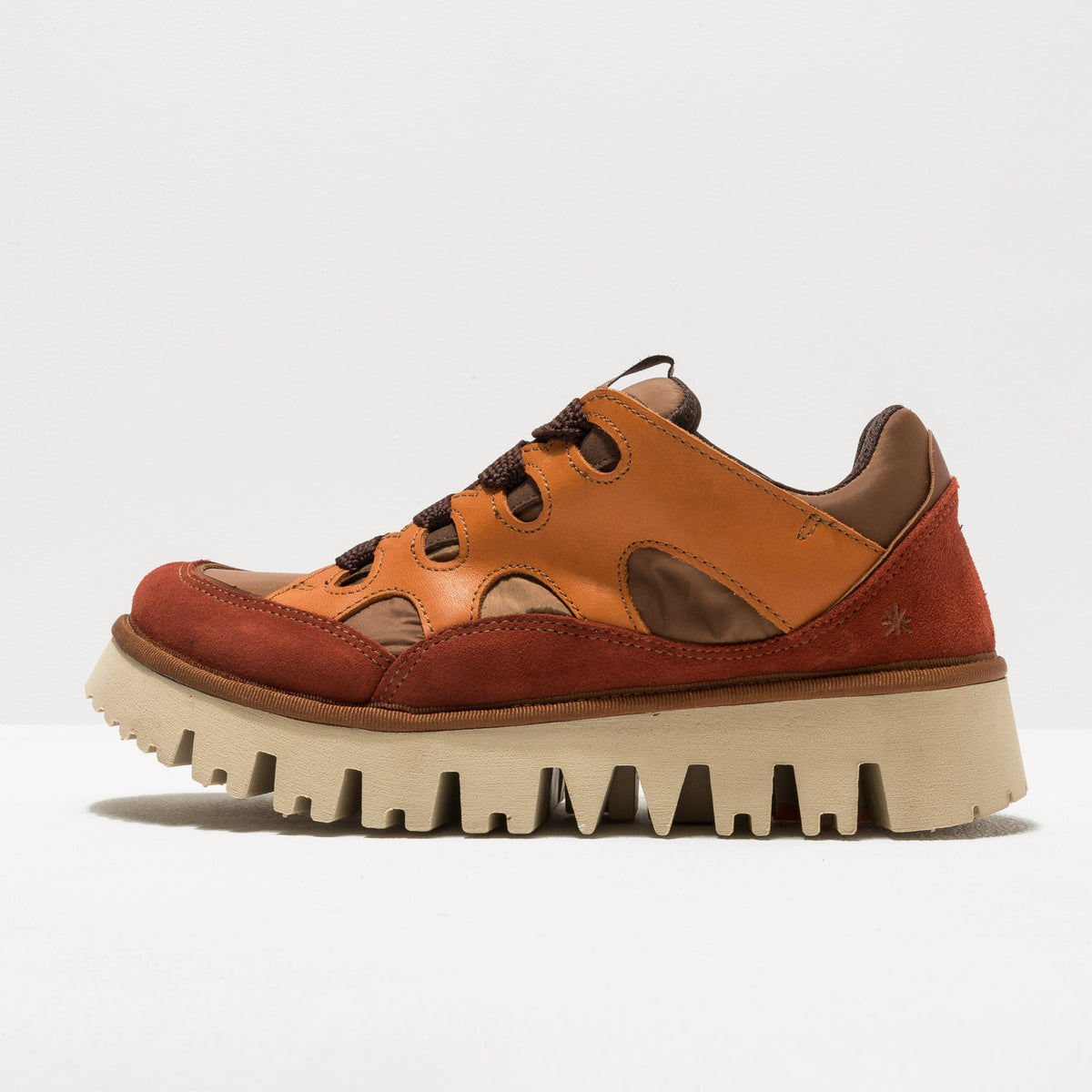 gid://shopify/Product/16171541397836_1