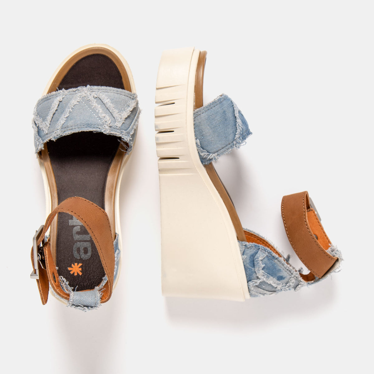 gid://shopify/Product/16173102694732_4