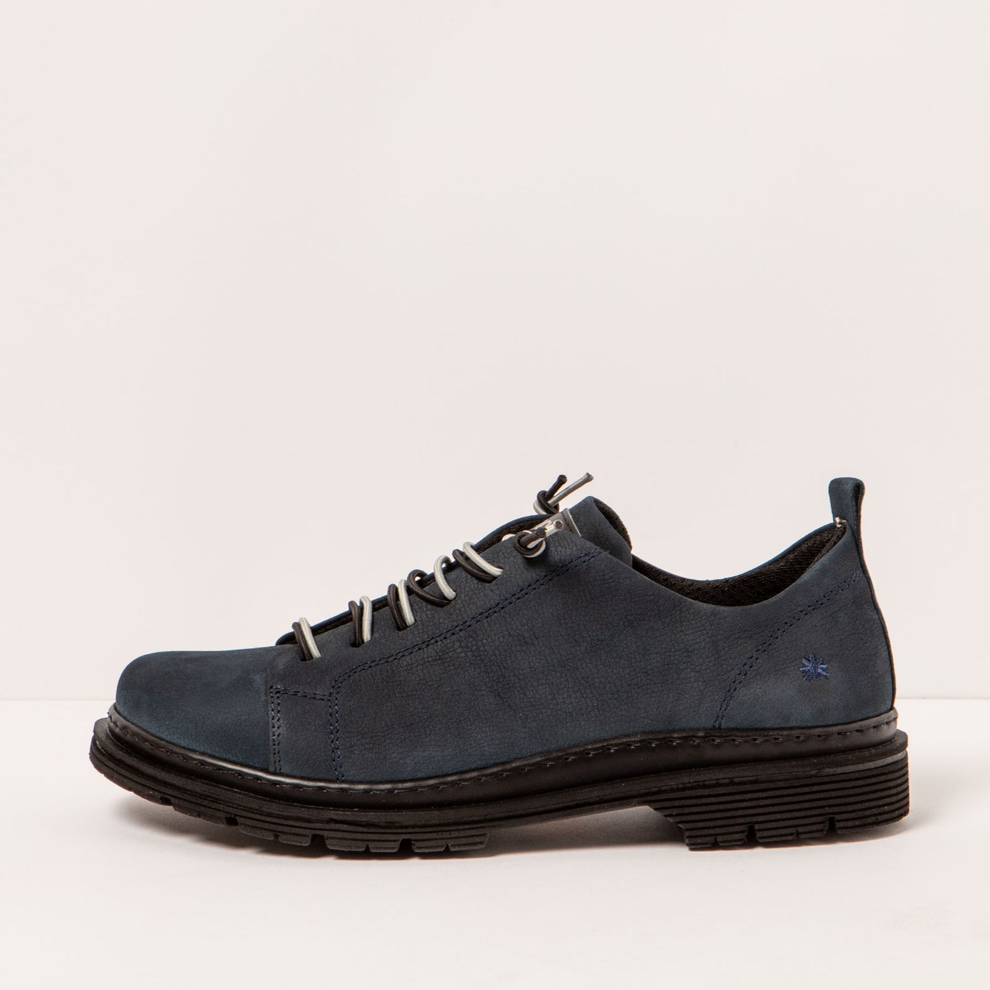 gid://shopify/Product/15694322008396_1