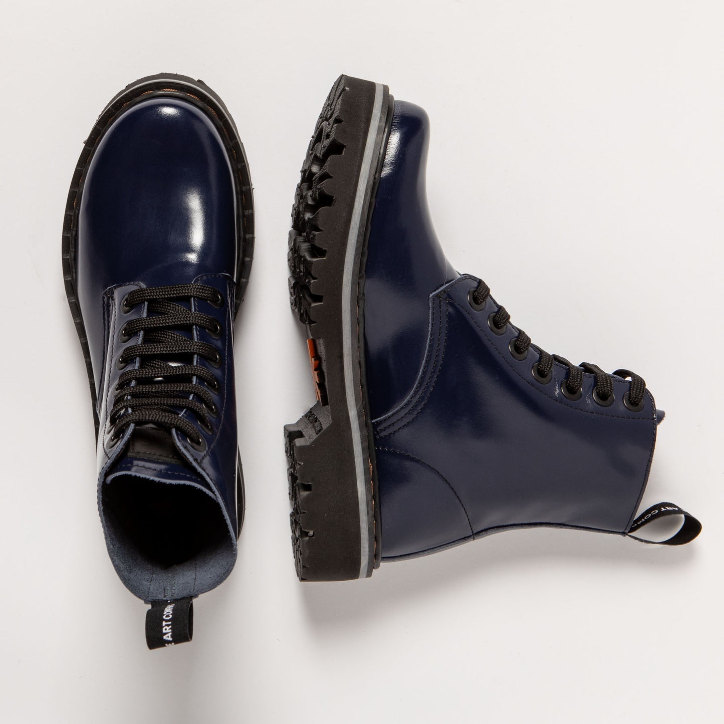 gid://shopify/Product/15693676904780_4