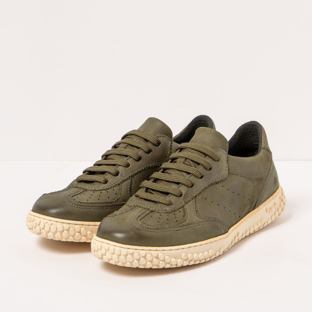 gid://shopify/Product/15694127661388_8