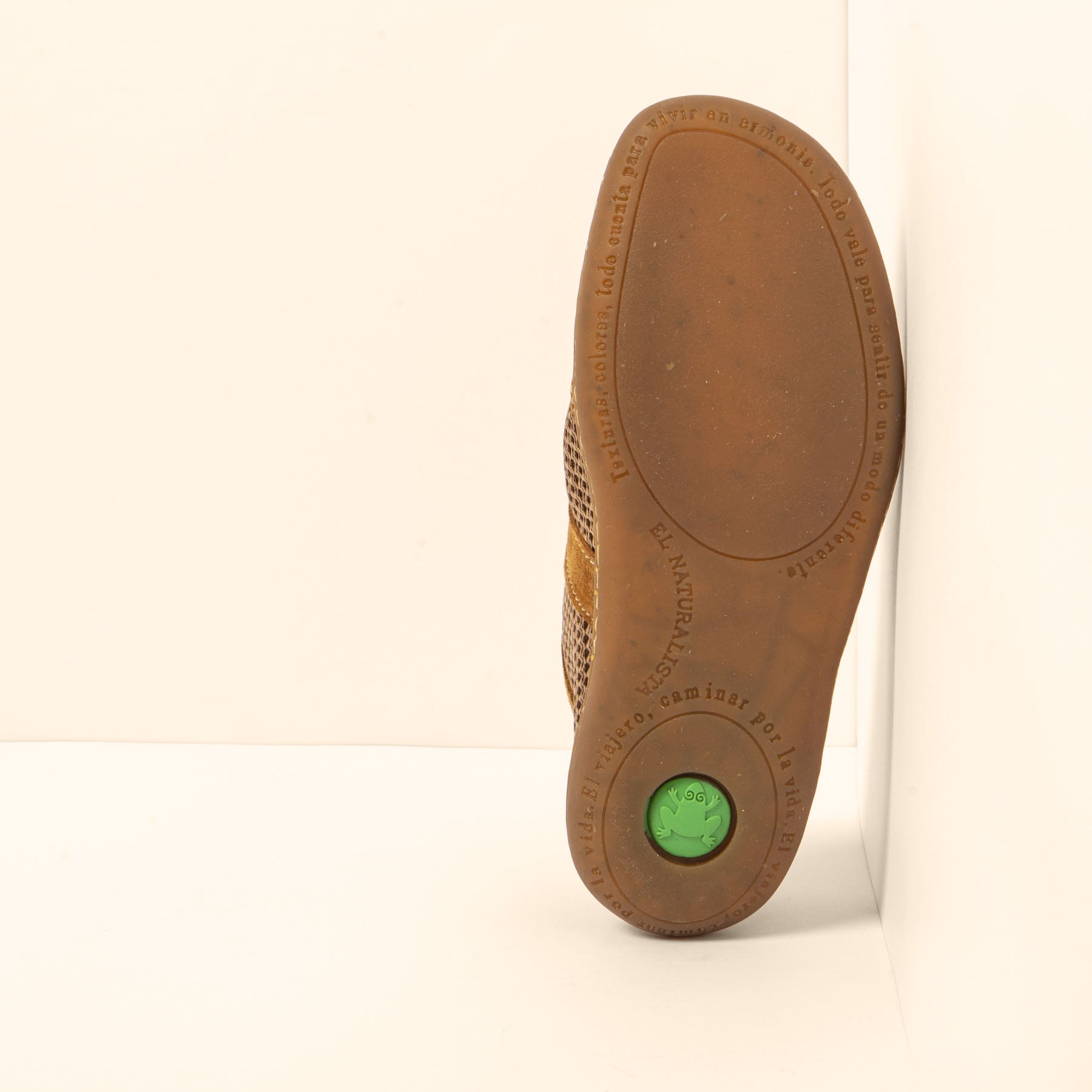 gid://shopify/Product/15791441805644_3