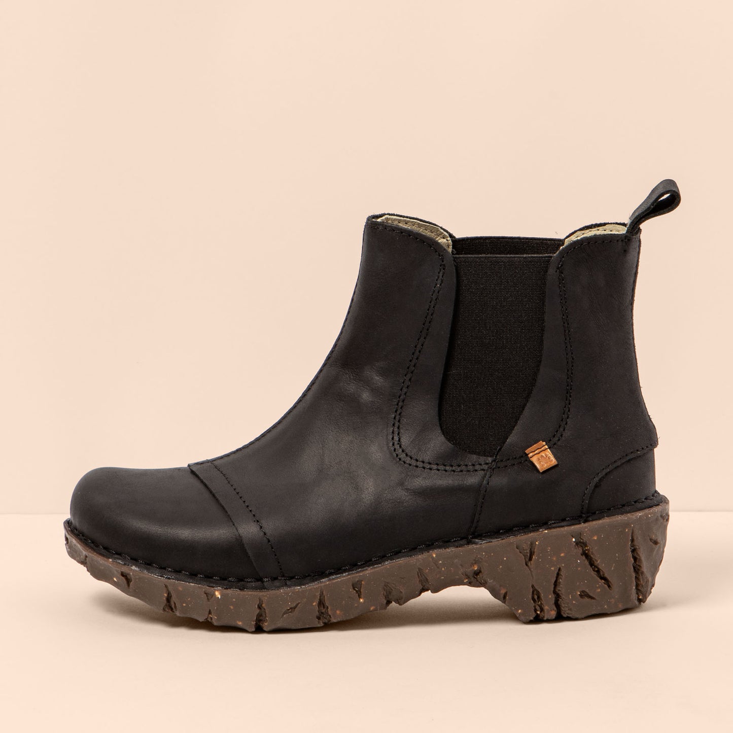 gid://shopify/Product/15700871250252_1