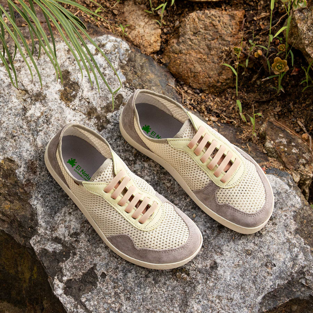 gid://shopify/Product/16124796830028_7