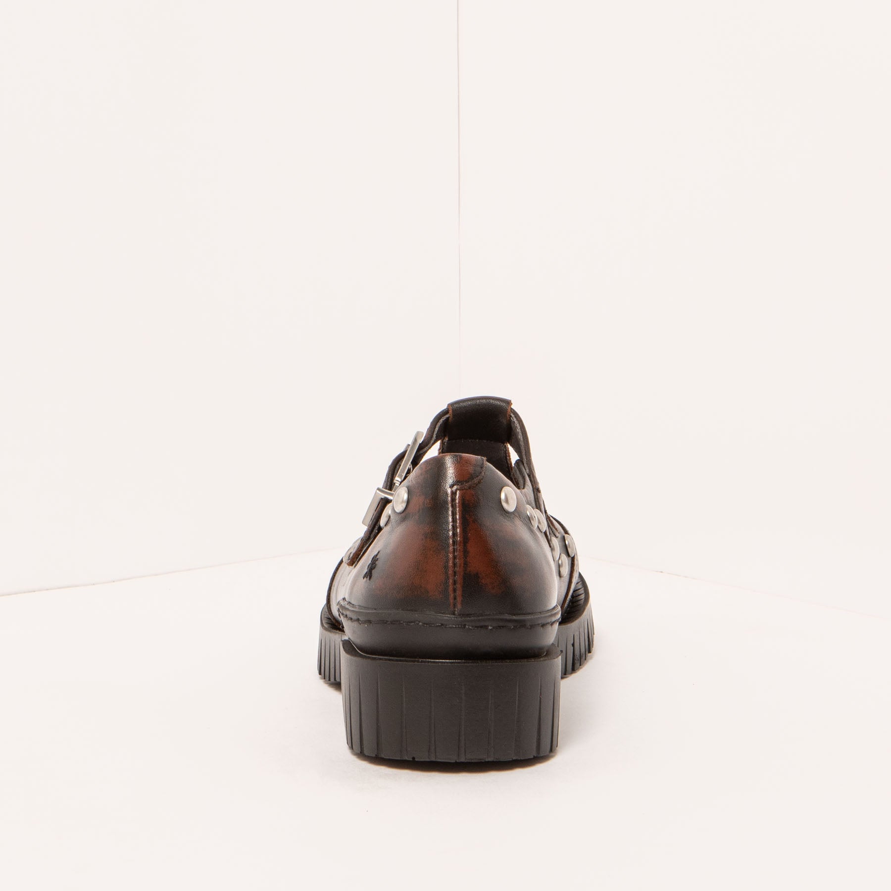 gid://shopify/Product/15694248804684_5