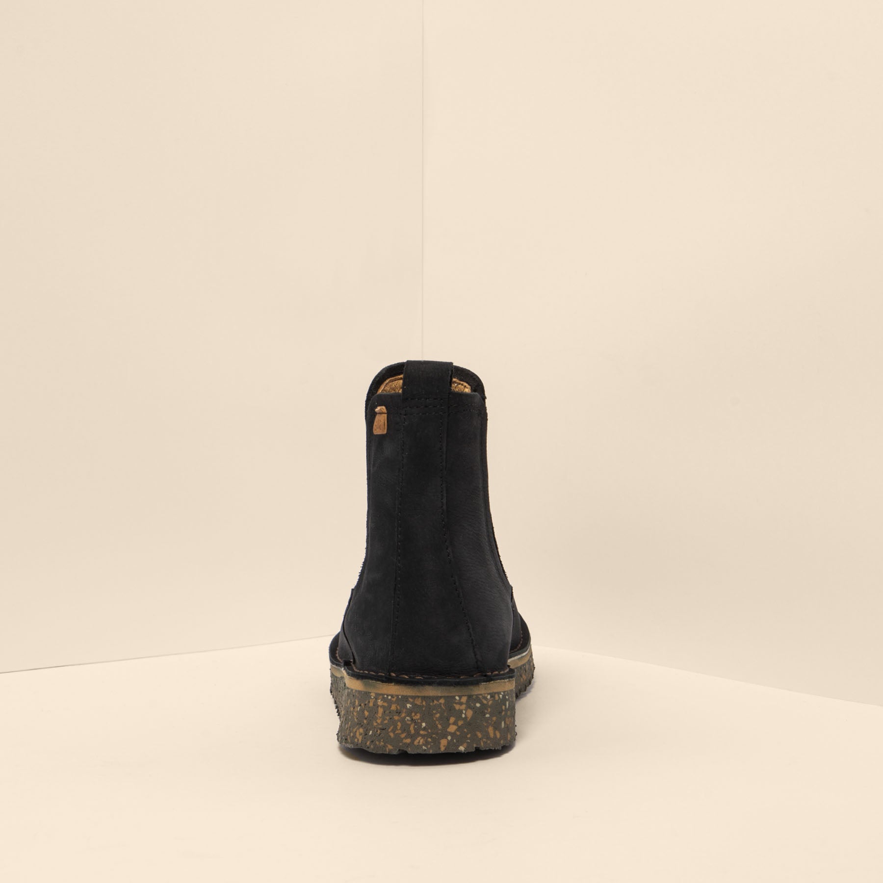 gid://shopify/Product/15700023476556_5