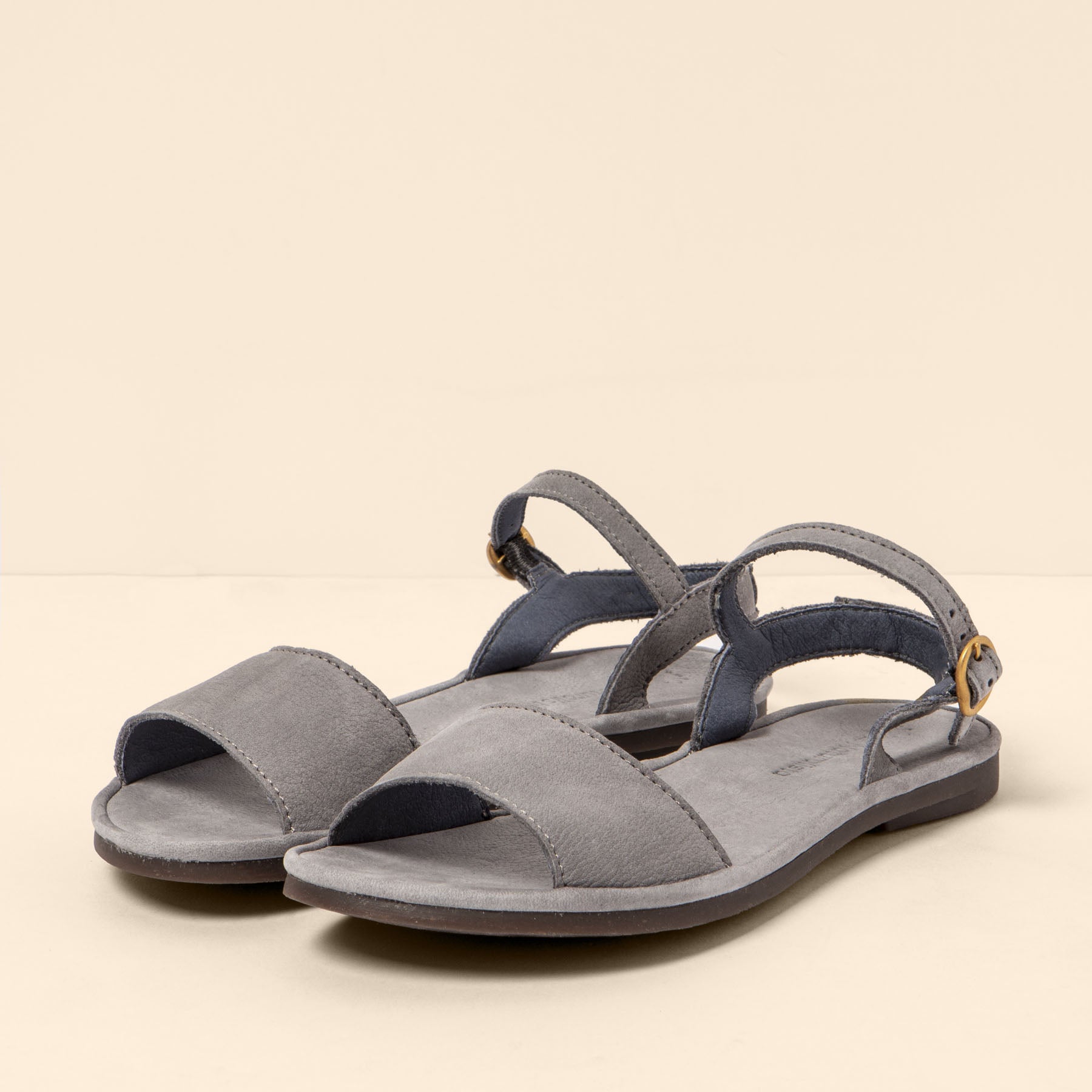 gid://shopify/Product/15700464664908_2