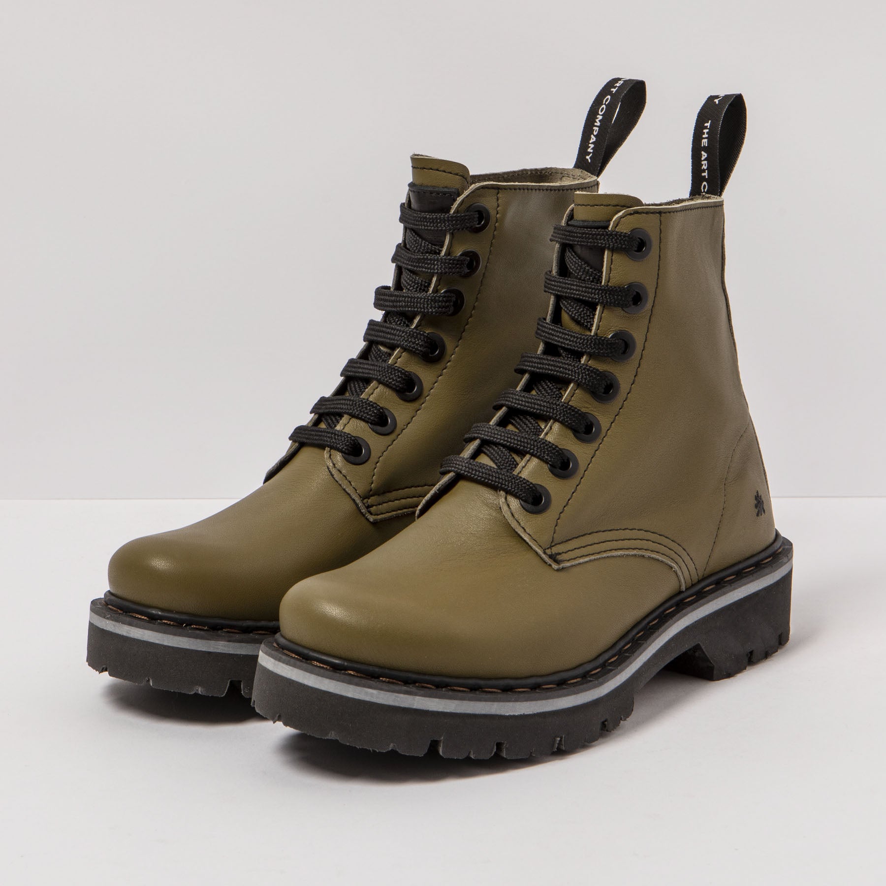 gid://shopify/Product/15785678864716_5