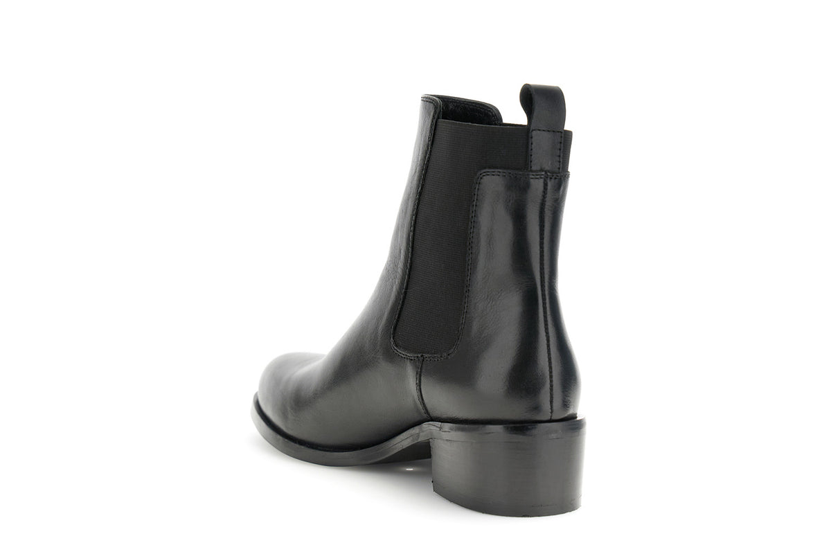 gid://shopify/Product/16122489045324_2