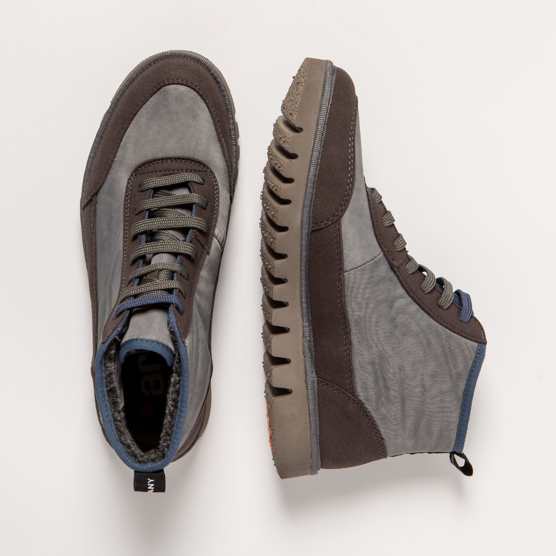 gid://shopify/Product/15694091354444_4