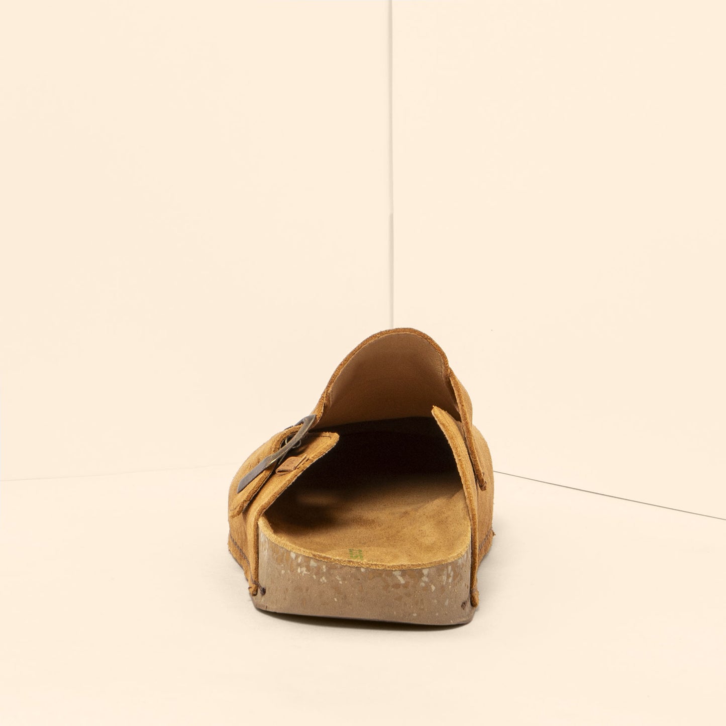 gid://shopify/Product/15700070039884_5